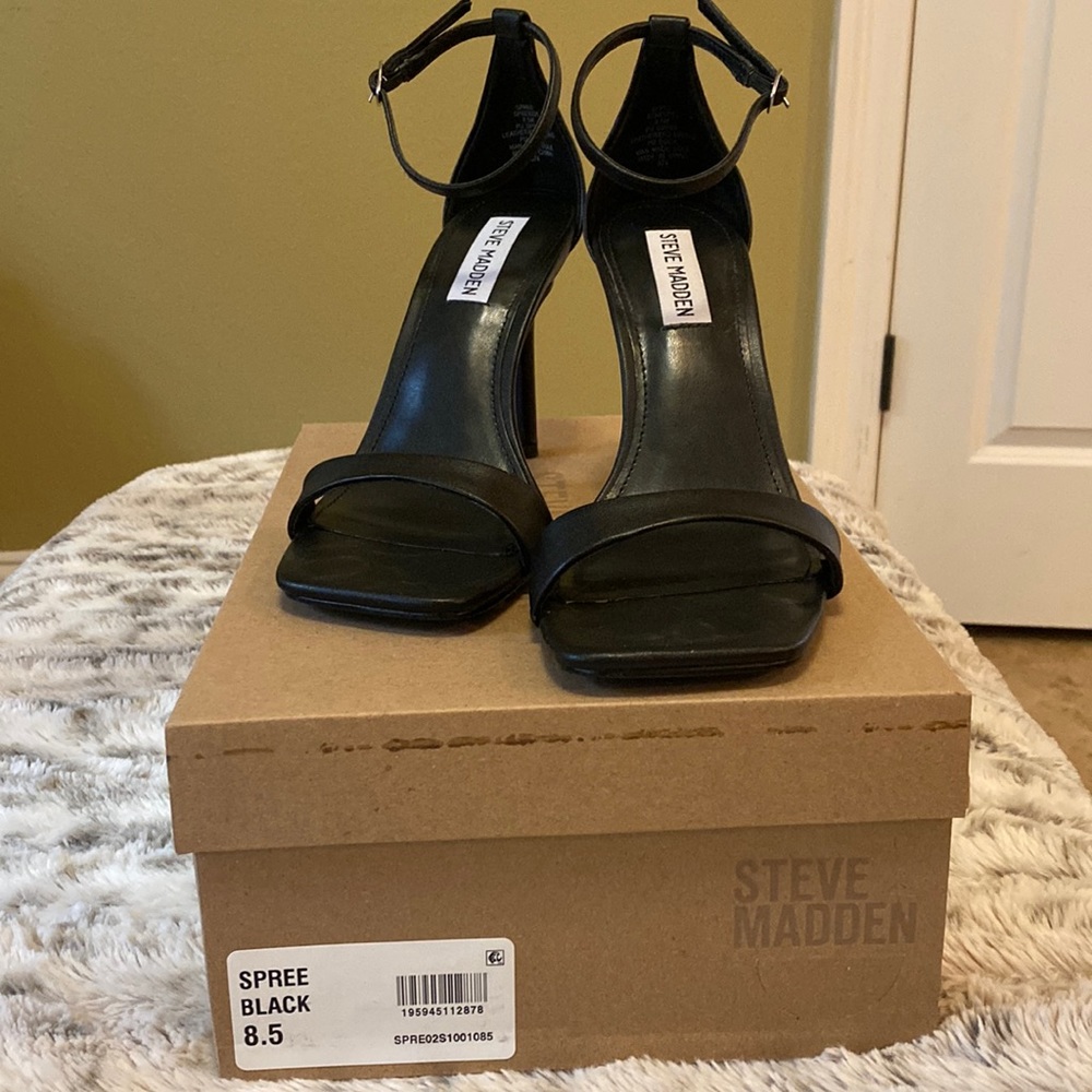 Steve Madden Black Heels